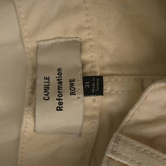 Reformation x Camille Rowe - Picture 4 of 4